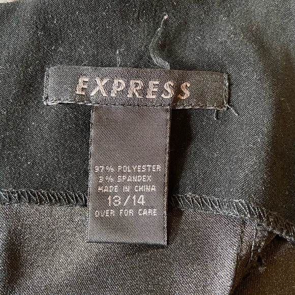 Mid length black dress - Picture 8 of 8